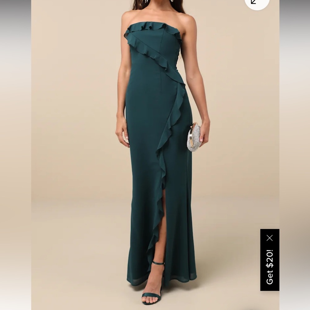 NWT Lulu’s Green Strapless Ruffle Dress